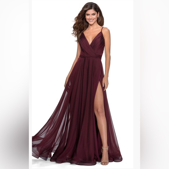 La Femme Chiffon Ballgown in Garnet, Size 0 - Picture 4 of 7